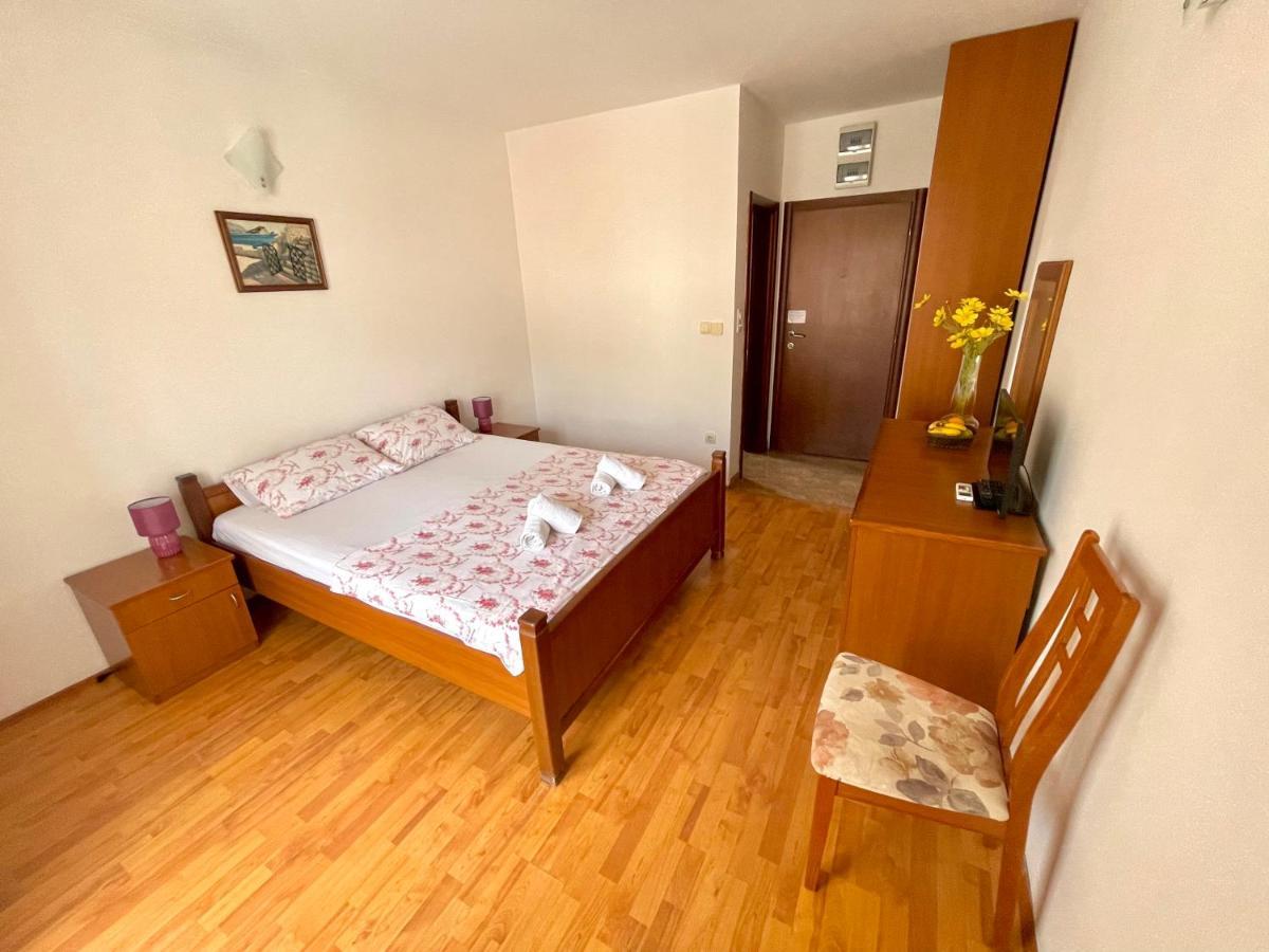 بودفا Villa Ns Velji Vinogradi المظهر الخارجي الصورة
